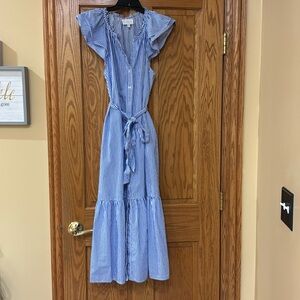 Blue stripes maxi dress with pockets